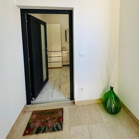 Studio Zara Rovinj Buitenkant foto